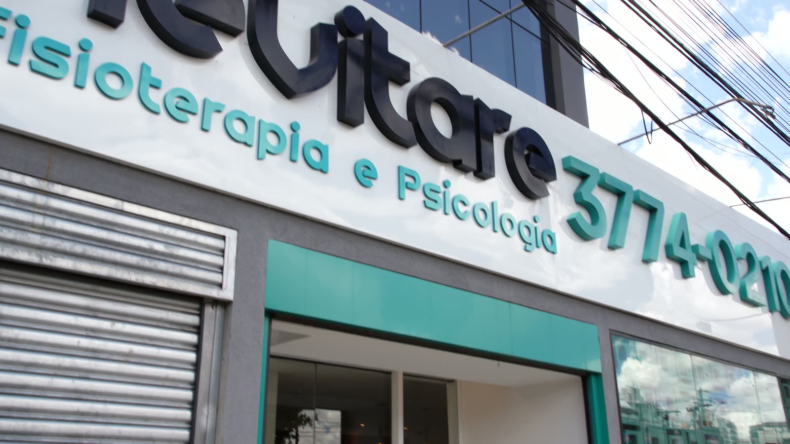Fachada da clínica